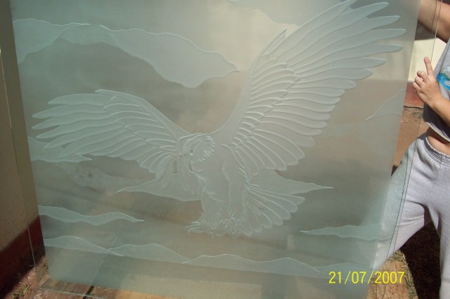 Águila Esmerilada Ventana Cancun